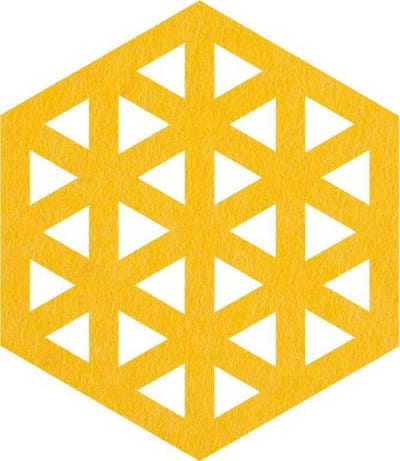 Design Hexagon vilt onderzetters - Geel - 6 stuks - ø 10 cm - Tafeldecoratie - Abstract - Glas onderzetter - Cadeau - Woondecoratie - Tafelbescherming - Onderzetters voor glazen - Keukenbenodigdheden - Woonaccessoires - Tafelaccessoires
