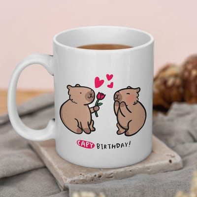 Creasowl® Capybara Capy Verjaardag Mok – Keramische Witte Koffiemok 330ml - Schattige Capybara Illustratie - Verjaardag cadeau voor Vrienden, Familie & Dierenliefhebbers - Origineel Cadeau Mok Koffie Thee