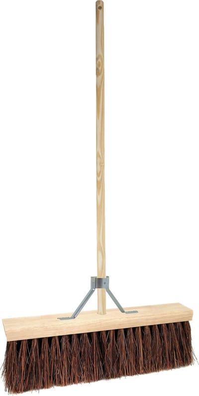 Betra Buitenbezem - FSC hout - natuurvezel - 45 x 150 cm - tuinbezem