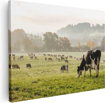 Artaza Canvas Schilderij Koeien In Weiland - 40x30 cm - Klein - Wanddecoratie Landschap - Muurdecoratie Boerderij Dieren - Kamer Accessoires Natuur