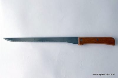 Origineel Spaans hamsnijmes met houten handvat. Extra lange uitvoering.
