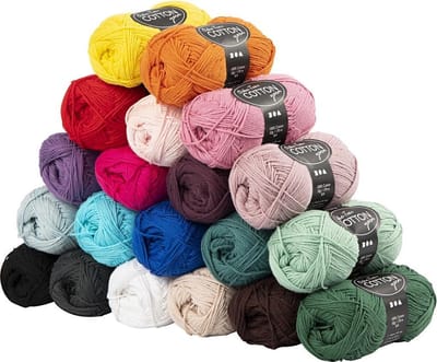 Katoengaren l: 170 m 8/4 kleuren assorti 30x50gr