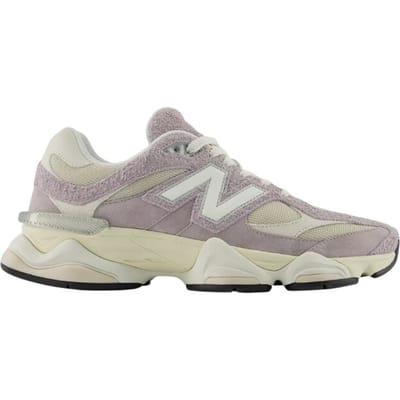 New Balance 9060 - Sneakers - Unisex - Truffle Salt