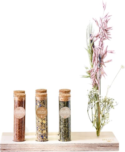 Het Theeplankje Rustmoment - theeplank, theeplank met potjes, thee geschenkset, theeset, thee cadeaupakket, thee pakket, thee cadeau, thee proeverij, beterschap cadeau