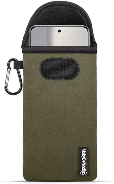 MobyDefend Hoesje - Geschikt voor Xiaomi 15 Ultra - Neopreen Pouch Met Karabijnhaak - Insteek - Riemlus - Groen