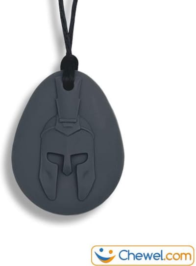 Bijtketting Warrior kauwketting | Sparta Helm | Romeinse krijger | Grijs | Chewel ®