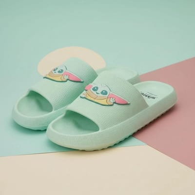 STAR WARS: THE MANDALORIAN - Grogu - Slippers - EVA Sandals - 44/45