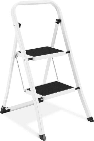 Trapladder met anti-slip pedaal, draagbare robuuste ladder met leuningen, perfect voor keuken en huishouden, capaciteit 150 kg, wit