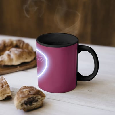Magische Mok - Foto op Warmte Mokken - Koffiemok - I liked it so it's mine - Neon hart - Roze - Magic Mok - Beker - 350 ML - Theemok - Mok met Tekst