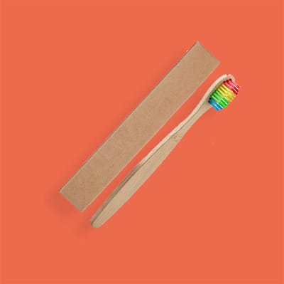 Bamboe tandenborstel Regenboog - Gratis verzending - Tandenborstels - Bamboo - Duurzaam en milieuvriendelijk - Perfect voor dagelijks gebruik
