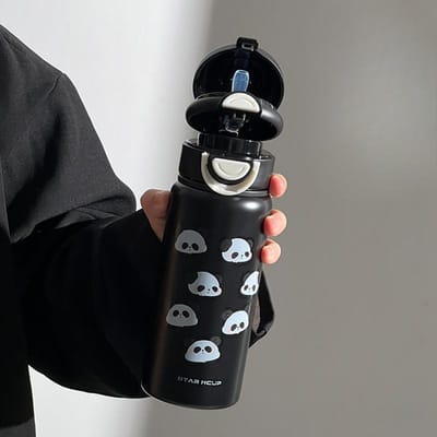 Nieuwe Dubbele Drink Thermosbeker met Hoge Uitstraling Cartoon Roestvrij Staal Beker Mannen en Vrouwen Draagbare Buitenbeker met Rietje 550ml