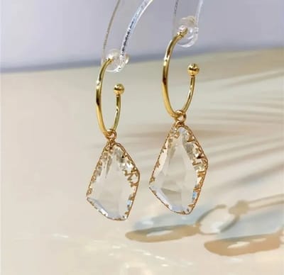 Oorstekers met kristallen hanger - Damesoorbellen met heldere steen - Koper - The Jewellery Salon - Verguld -