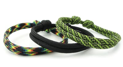 Paracord armbandjes voor heren set van 3 met verstelbare schuifknoop vanaf 17 cm in zwart goud en rainbow neon