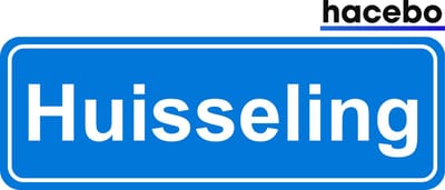 Hacebo - Plaatsnaam Sticker - 29x10 CM - Huisseling sticker - Verkeersborden sticker - grappige cadeaus - Huisseling