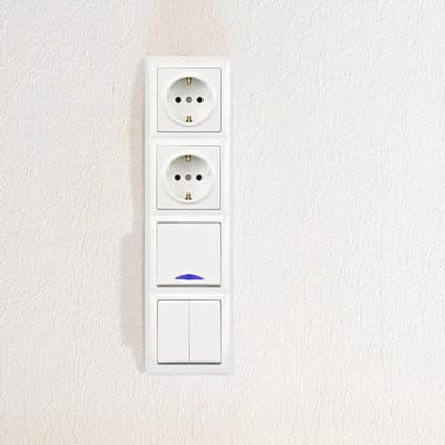 Inbouw Aan/Uit Schakelaar met Steekklem - All-in-One, Zuiver Wit