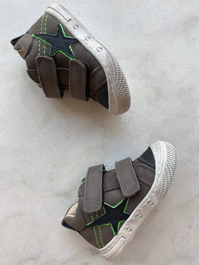 Lunella sneaker velcro met beschermtop maat 19