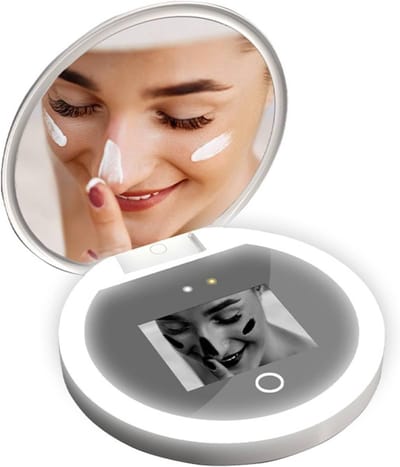 Compact Reismirror met UV Camera en Verlichting, 2x Vergroting, Ideaal voor Make-up en Zonnebrandcontrole, Handig en Draagbaar