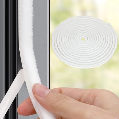 Zelfklevende Borstelafdichting 9mm (B) x 9mm (D) x 6m (L) voor Deuren en Ramen, Insectenbescherming en Tochtwering, Ideaal voor Kasten en Deuren