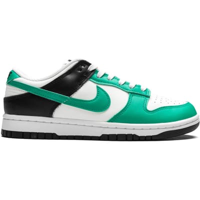 SB Dunk Low 'Celtics' sneakers