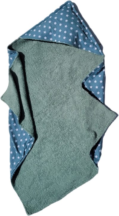 omslagdoek wikkeldoek baby ca. 75cm x 75cm  oud groen met sterren