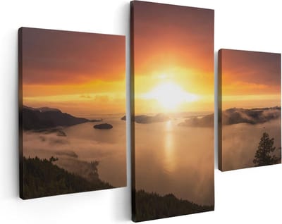 Artaza Canvas Schilderij Drieluik Zonsondergang In De Bergen Met Wolken - 90x60 - Foto Op Canvas - Canvas Print