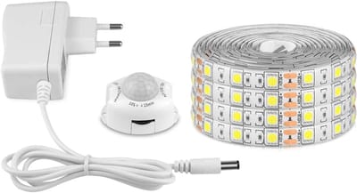 Automatische LED-Strip – 5 m, Warm Wit, Activeert bij Beweging, Geschikt voor Kasten & Decoratie (12V, IP65)