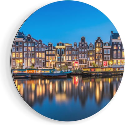 Artaza Dibond Muurcirkel Amsterdamse Huisjes In De Avond Met Lichten - Ø 90 cm - Groot - Wandcirkel - Rond Schilderij - Voor Binnen en Buiten