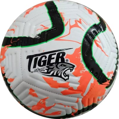 New Sports voetbal wit/oranje maat 5 PVC bal voor buiten.