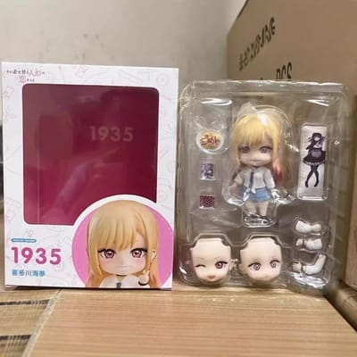 Anime My Dress Up Darling Serie Q Editie Figuur Cartoon Karakter Kitagawa Marin Schattige Creativiteit Doos Speelgoed Verjaardagscadeau 13x9x17CM white