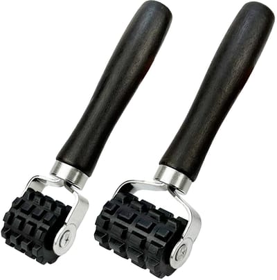 Set van 2 drukwalsen en naadwalsen, voor gebruik in geluidsisolatie voor auto's, geluidsisolatie en trillingsdemping, dakisolatiematten, met antislipwalsen en houten handgrepen.