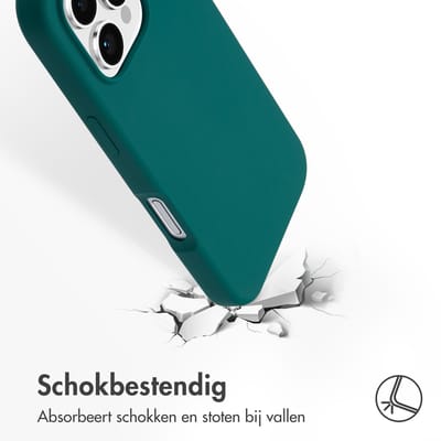 Accezz Hoesje - Geschikt voor Apple iPhone 16 Pro Max - Liquid Silicone Backcover geschikt voor MagSafe - Forest Green
