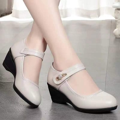 Hoogwaardig Echt Zacht Leer Zachte Zool Moeder's Kleine Leren Schoenen Lente en Herfst Nieuwe Zachte Zool Antislip Schuine Hak Middenoude Enkelschoenen 38 gray