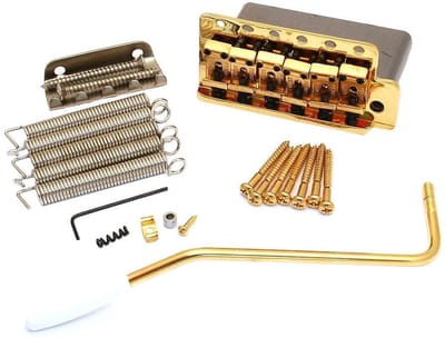 Fender Strat Tremolo Set Vintage goud, incl. Federn, Hebel, - Gitaaronderdeel