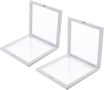 2 Stuks 3D Zwevende Frames voor Munt- en Sieraadverzameling, Transparante Displayhouder met Flexibel PE-Membraan, 18 x 18 x 2 cm, Wit, Zonder Sokkel