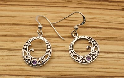 Zilveren oorbellen rondje met sierlijke motieven - sierlijke oorbellen gemaakt van 925 zilver - leuke sterling zilveren oorbellen - prachtige ronde oorbellen van zilver