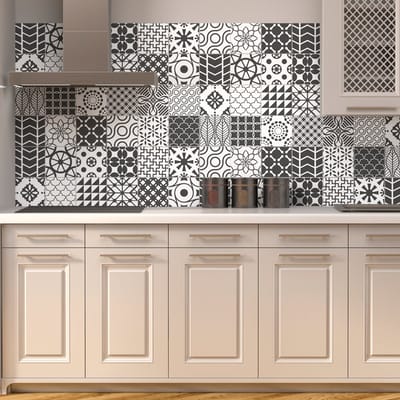 Tegelstickers voor de muur in keuken en badkamer - 24 cementtegelstickers in verschillende tinten Lindos Grijs - 24 stickers van 10x10 cm
