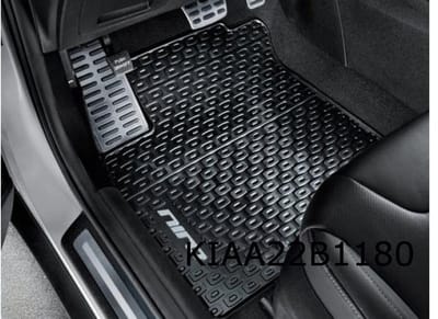 Kia Niro Mattenset 'all weather' (4x) tekst "Niro" Origineel! G5131ADE00