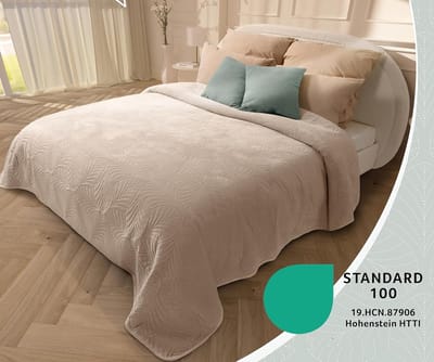 Famanu - Premium sprei 170x210 cm – bedsprei met naadloze stiksels en bladmotief – fluwelen deken – zacht, kreukvrij en onderhoudsvriendelijk – sprei voor bed en bank (beige)