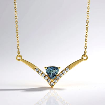 Cavill - Elegante Zilveren Halsketting - 925 Sterling Zilver Verguld - Blauwe Tanzaniet 0,571 ct Triljant - V-vorm - 11 Zirkonen