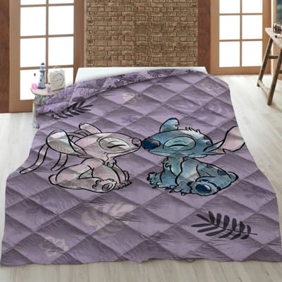 Disney Lilo & Stitch Sprei Kiss - 140 x 200 cm - Polyester