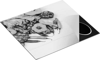 Chefcare Inductie Beschermer Groentes op Wit Hout - Zwart Wit - 60x50 cm - Afdekplaat Inductie - Kookplaat Beschermer - Inductie Mat