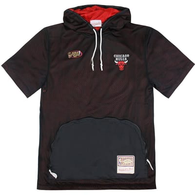 Mitchell & Ness Chicago Bulls Heren T-shirt met capuchon