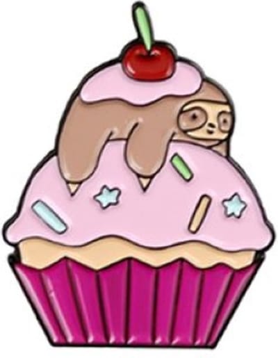 Pin Broche - enamel pin - kledingspeld - Sloth cupcake
