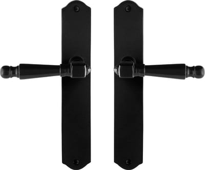 Deurkruk op schild - Smeedijzer zwart - Gietijzer - GPF - GPF6210.60 smeedijzer zwarte Deurklink Mela op blind, 238x41x4mm