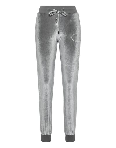 Broek Signature