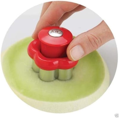 Bloem Vorm Snijder - Koekjesvorm Fruitvorm - Maken van decoraties - Eenvoudige druk bediening - 4 cm doorsnee - Rood