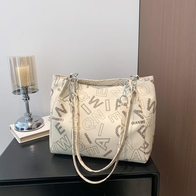 Retro Mode Casual Tas voor Vrouwen in de Lente Nieuwe Grote Capaciteit Tote Bag Modieuze Pendelaar Handtas Schoudertas gray