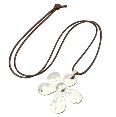 Ketting -Benthe -bruin -verstelbaar- zilverkleur- bloem- Charme Bijoux