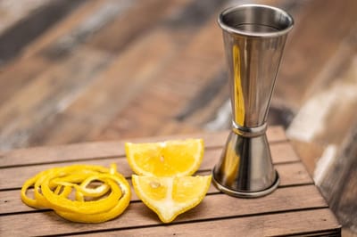 Bar Bar-maatbeker, dubbele maat 2,5 cl / 5 cl, maatbeker van hoogwaardig, gepolijst roestvrij staal, maatbeker voor het meten van ingrediënten van cocktails