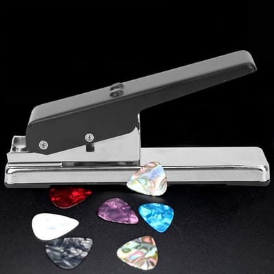 Guitar Picks Maken met Metalen Gereedschap en Plastic Mallen, Eenvoudig DIY Tool voor Muziekliefhebbers